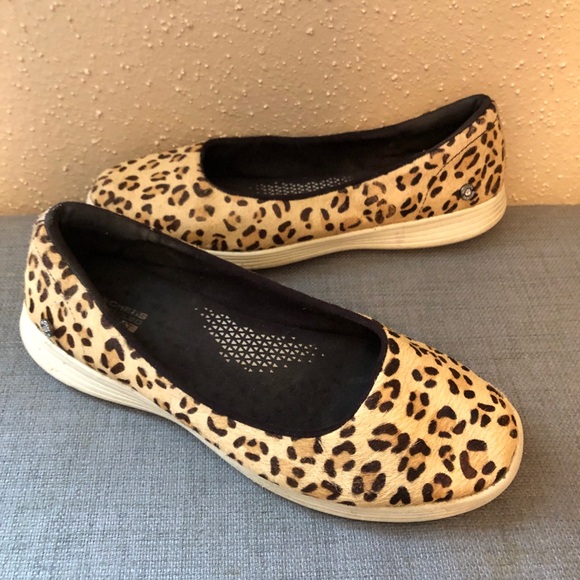 Sz 8 Skechers On the Go Capri Leopard Calfhair Ballet Flat Slip Ons - Picture 4 of 15